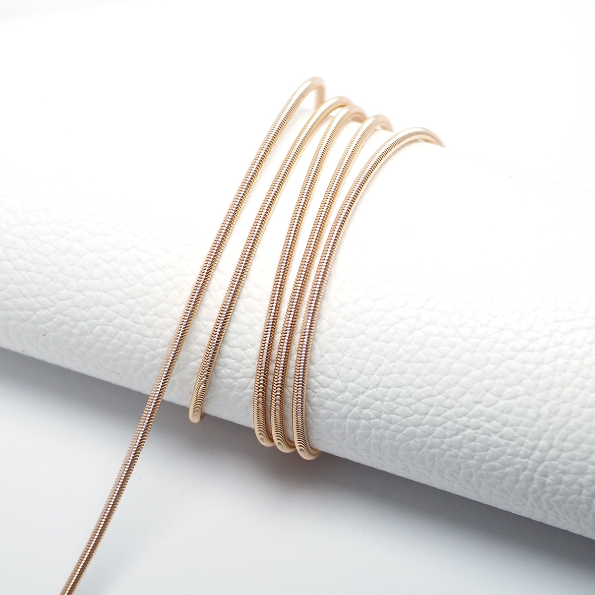 Цепочка-пружина, латунные цепо – обзор и цена Rose Gold Bracelet